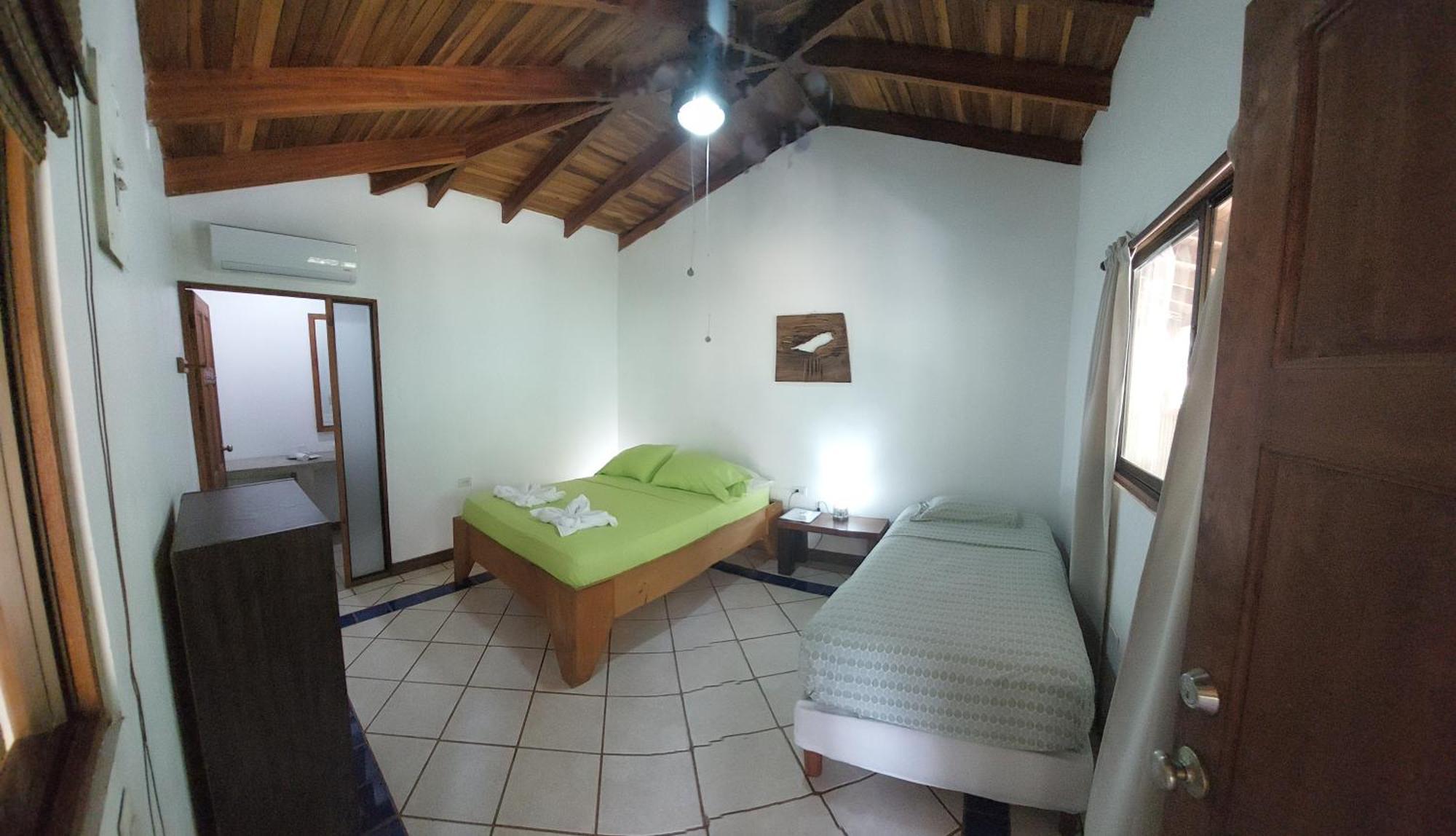 Indra Inn Плая Гранде Екстериор снимка