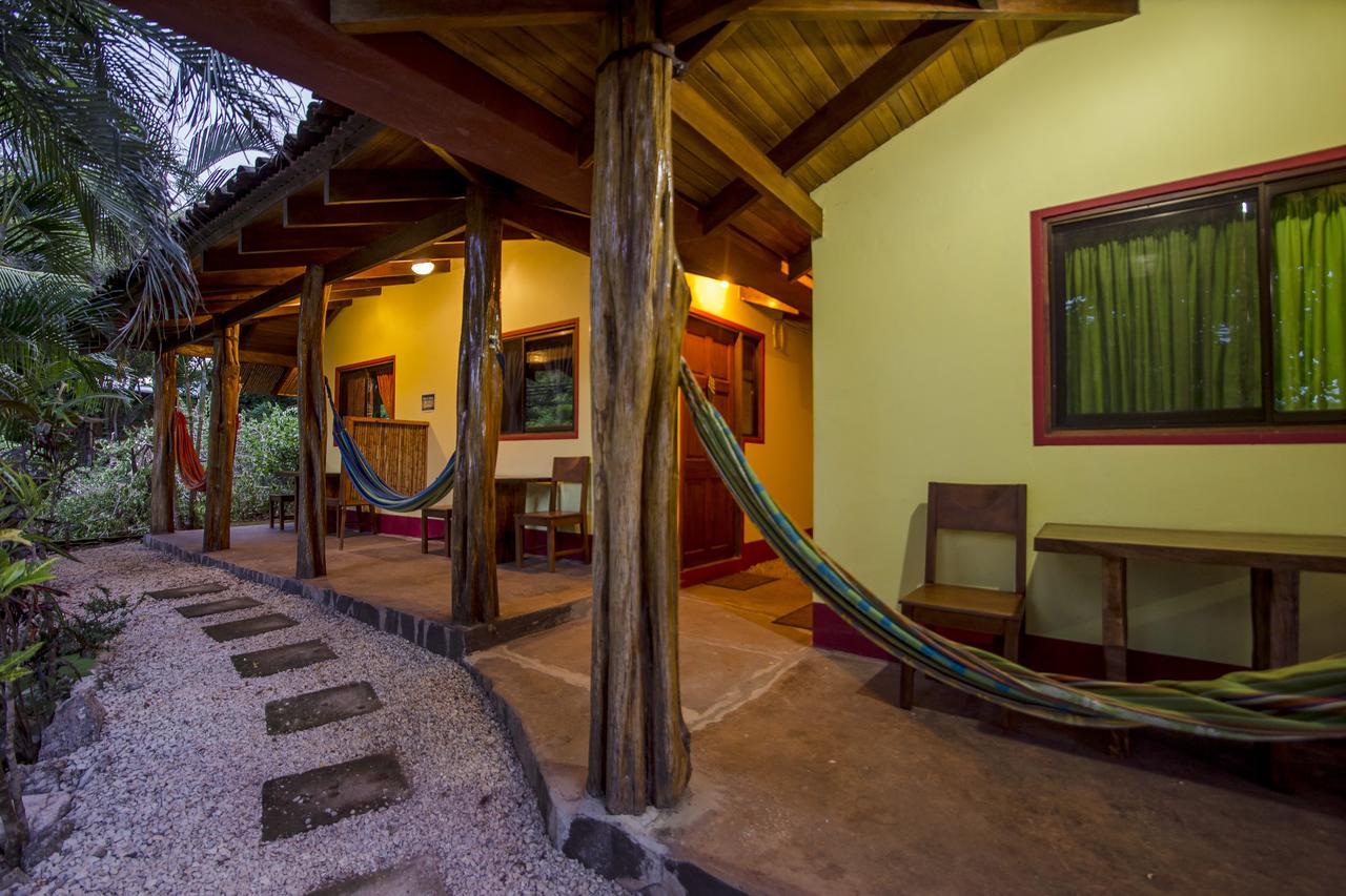 Indra Inn Плая Гранде Екстериор снимка