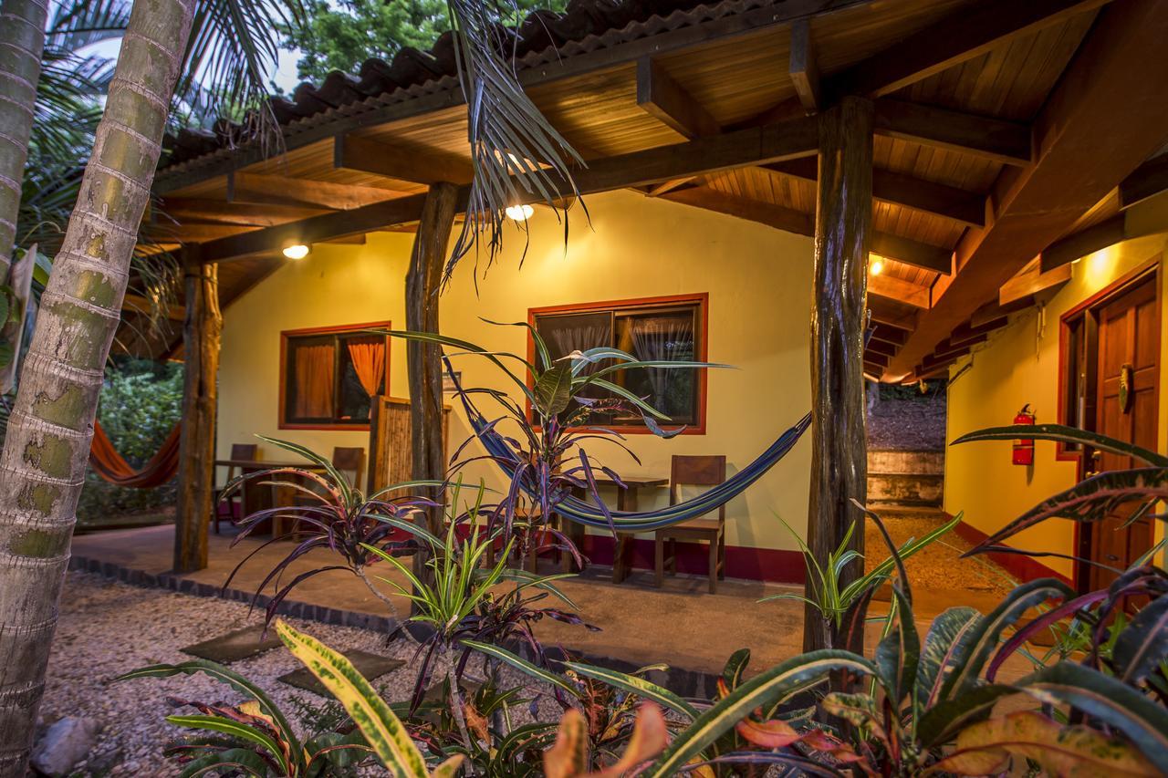 Indra Inn Плая Гранде Екстериор снимка