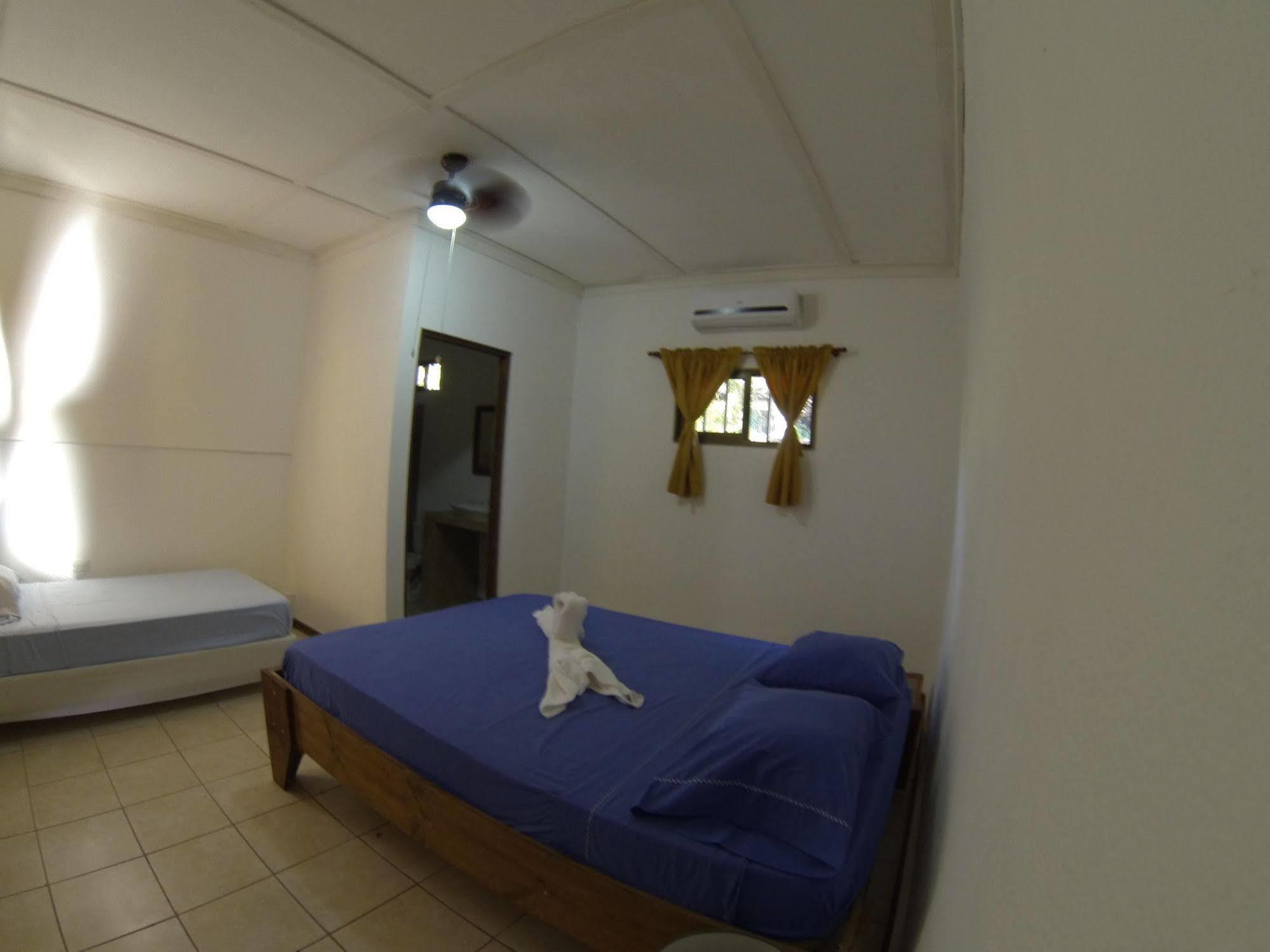 Indra Inn Плая Гранде Екстериор снимка