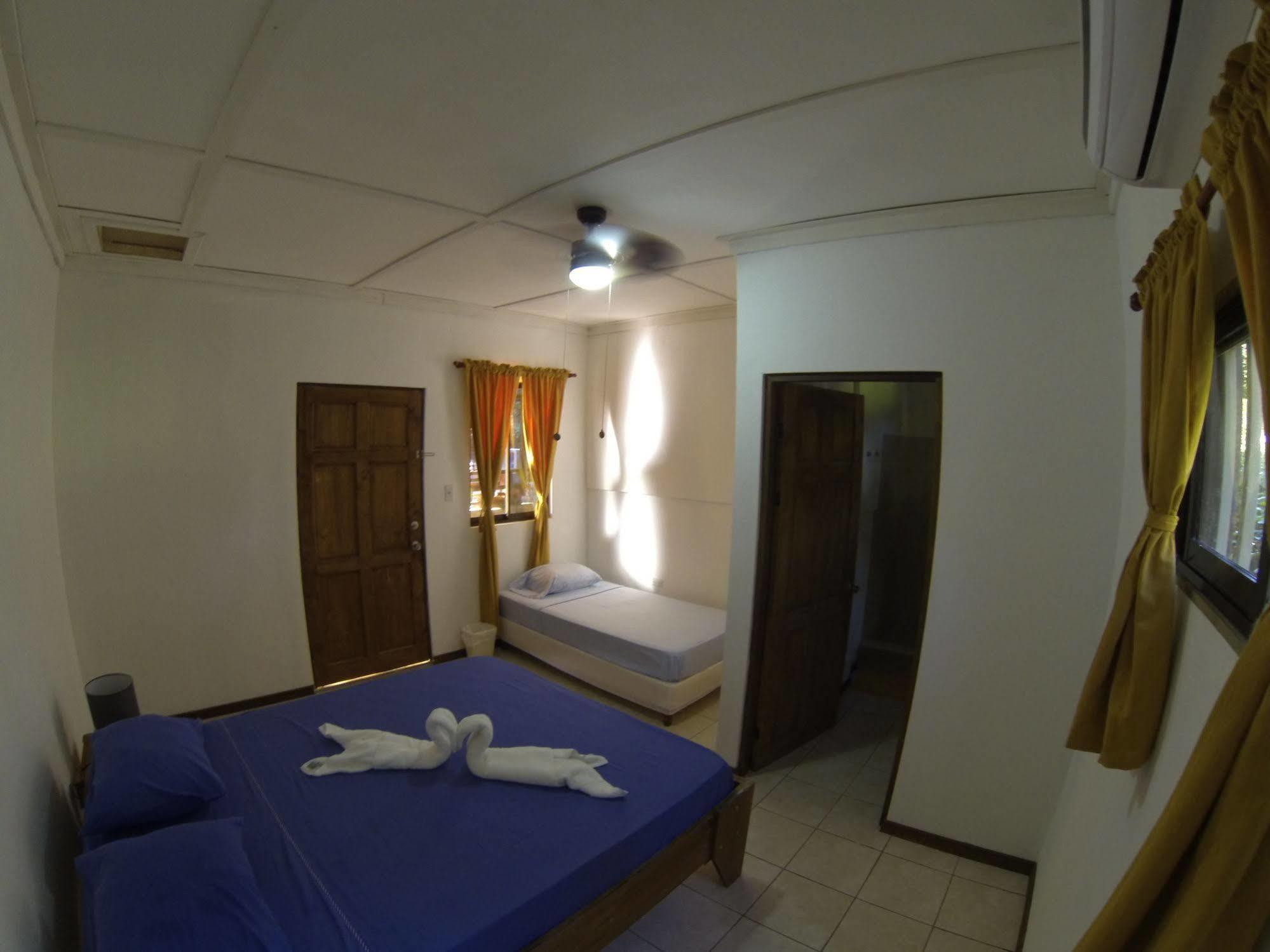 Indra Inn Плая Гранде Екстериор снимка